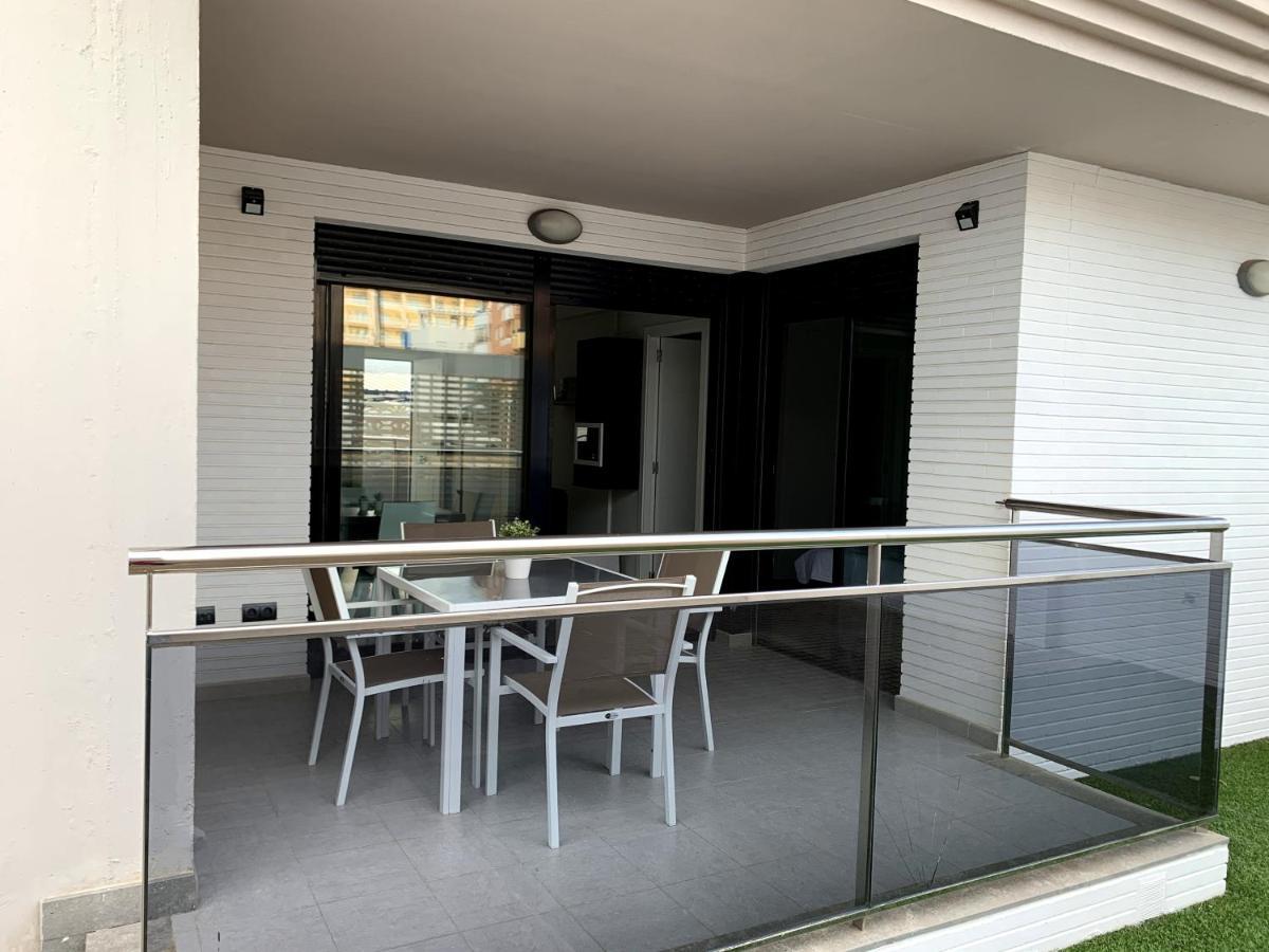 Apartamento con jardín en primera linea de playa con parking y piscina Peñíscola Exterior foto